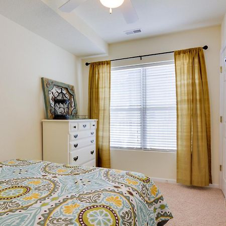 Lakefront Osage Beach Condo With Pool And Water Views! Luaran gambar